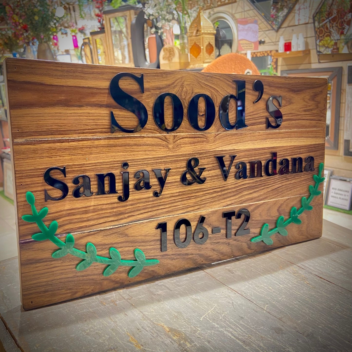 Leafy Rectangle Wooden Nameplate